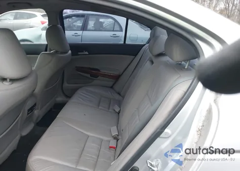 2011 Honda Accord 3.5 Ex-L z USA, uszkodzony, nr VIN 1HGCP3F84BA032682